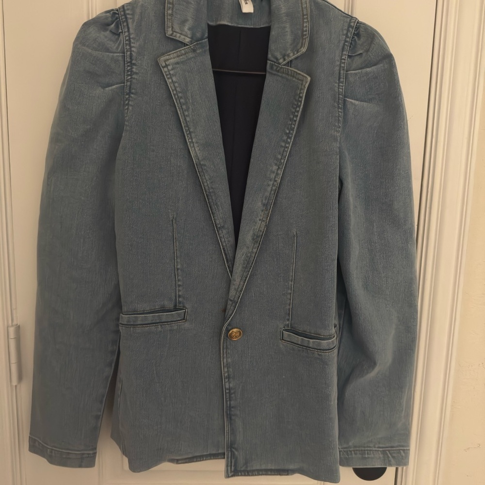 Elan Light Blue Denim Jacket